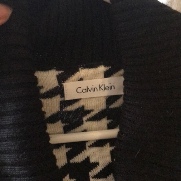 Vintage Patterned Calvin Klein Dress - Picture 2 of 3